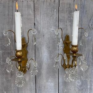 Vintage French Elegant Gold Wall Sconces (Pair)